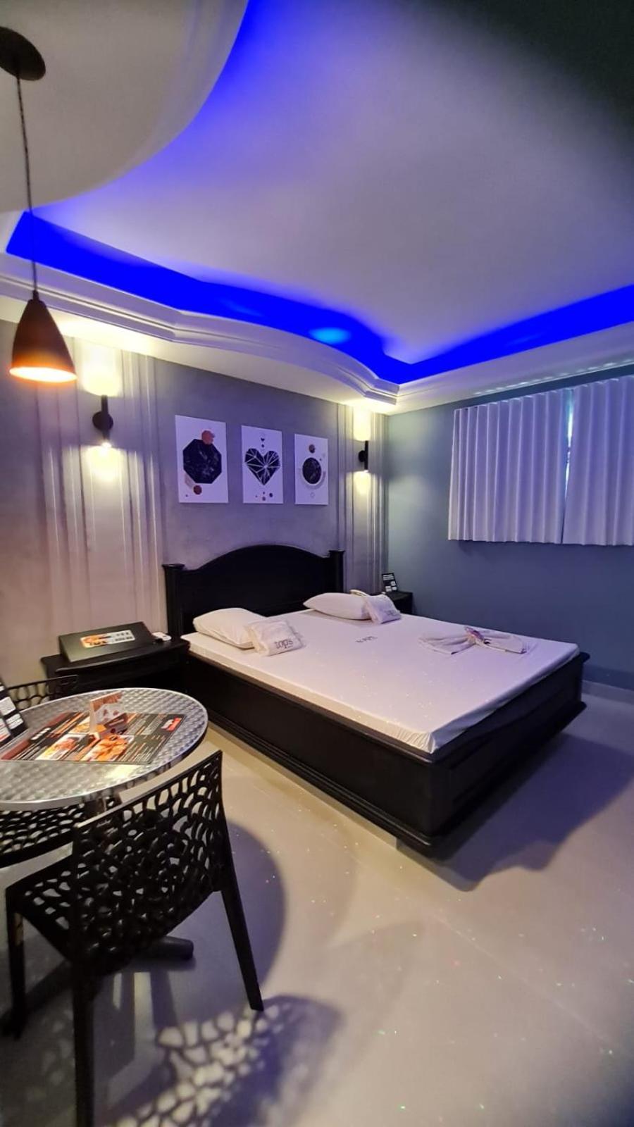 Top'S Motel (Adults Only) Jacareí Eksteriør billede